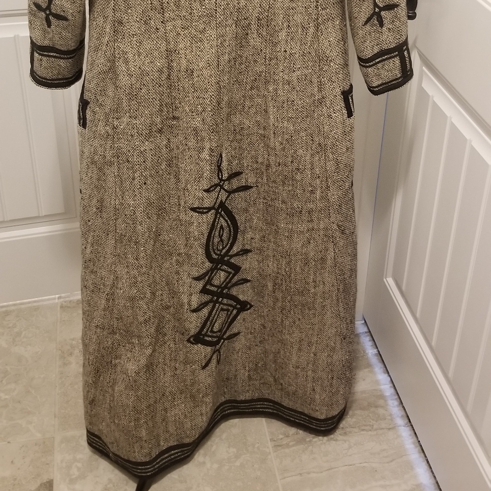 Embroidered trench jacket - Picture 4 of 4